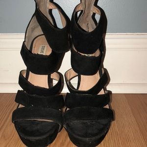 Steve Madden strappy high heels
